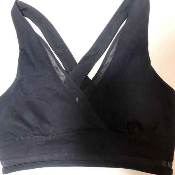 Fabletics x Kelly Roland sports bra. Size M. - Picture 2 of 6